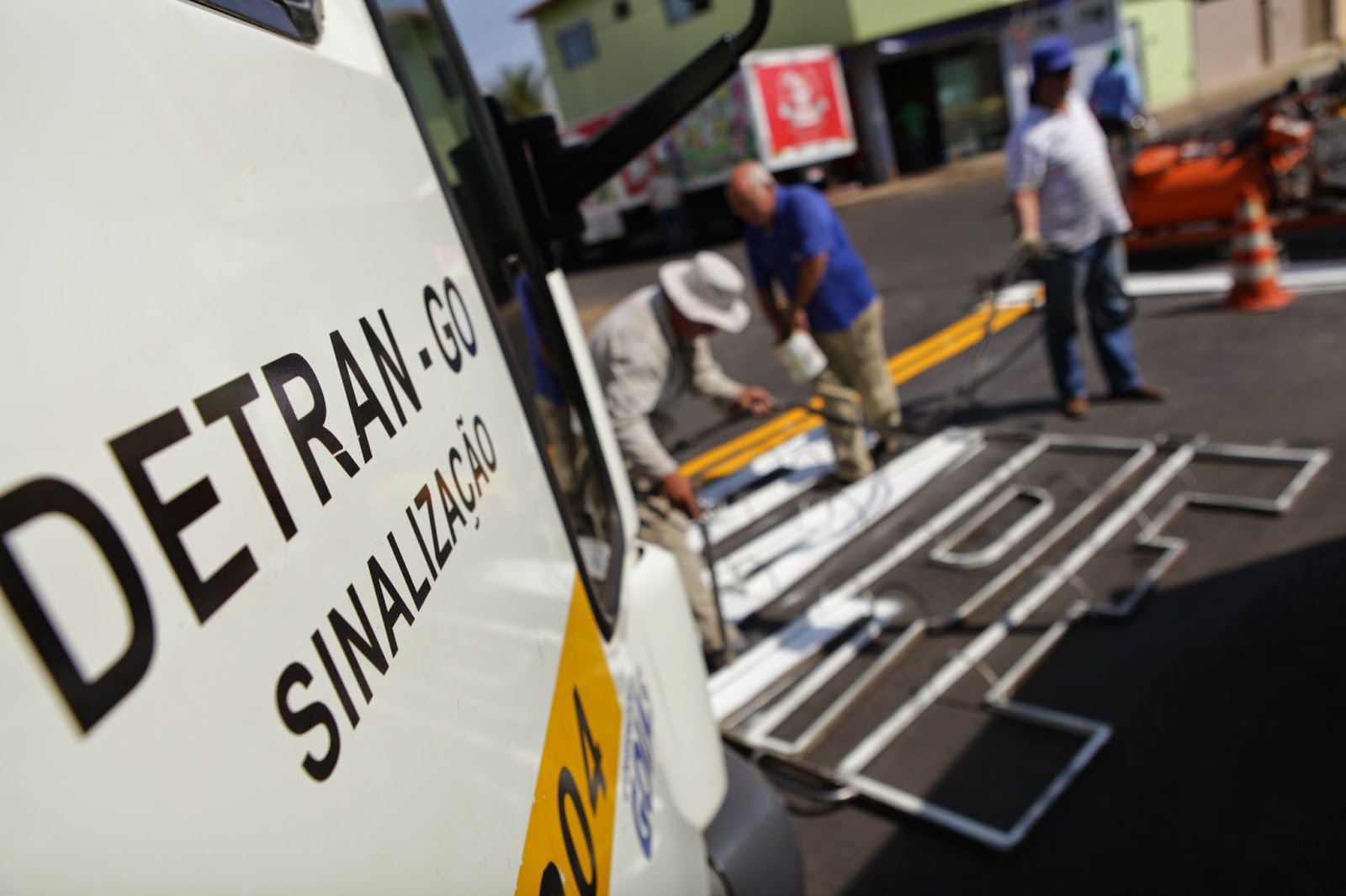 Programa Sinaliza Goiás chega a 16 municípios do Entorno do Distrito Federal na primeira etapa