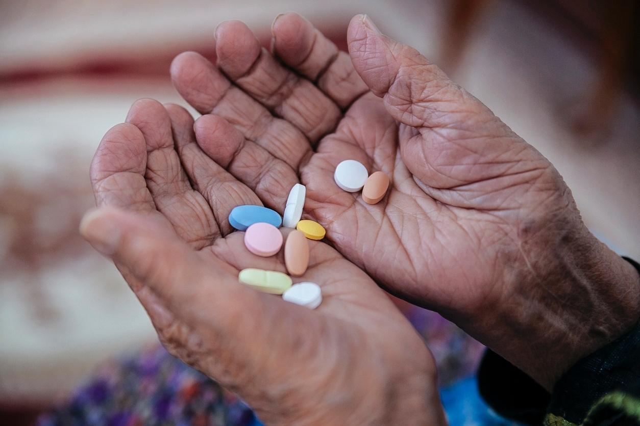 medicamentos pessoa idosa