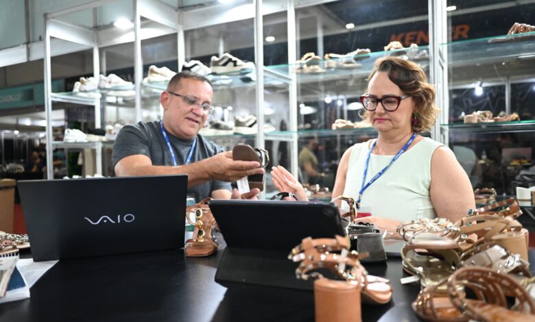 Imagem ilustrativa de uma empresa de comércio de sapatos.