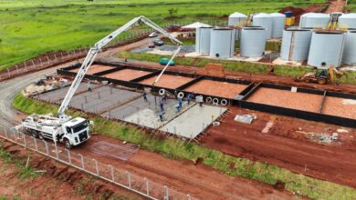 Imagem aérea de uma parte do distrito agroindustrial de Aparecida de Goiânia.