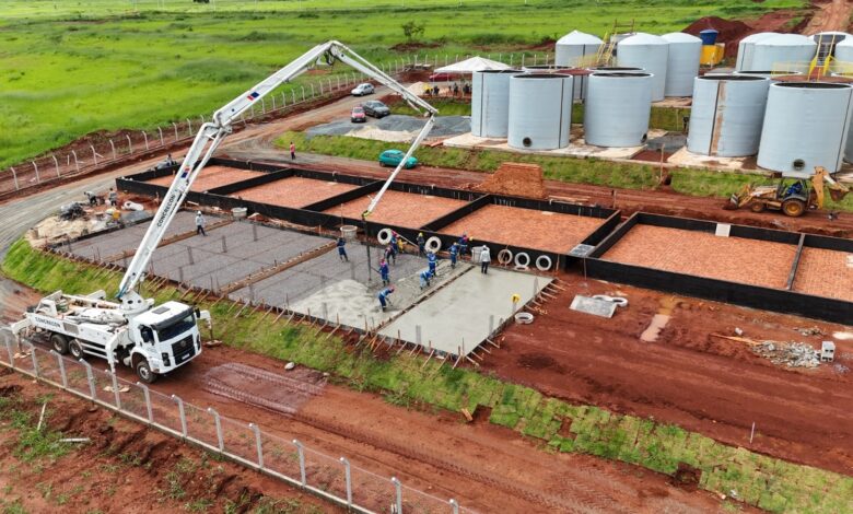 Imagem aérea de uma parte do distrito agroindustrial de Aparecida de Goiânia.
